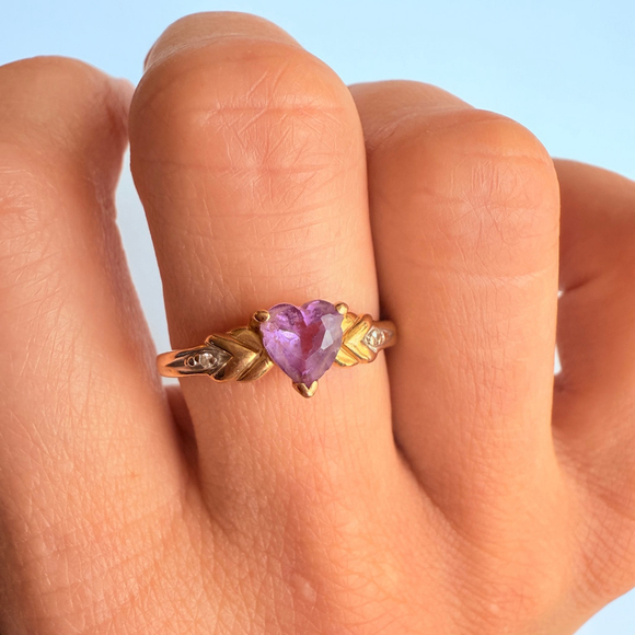 14K Yellow Solid Gold .55 CT Amethyst Shape Heart Natural Diamond Love Band Ring - Picture 9 of 11